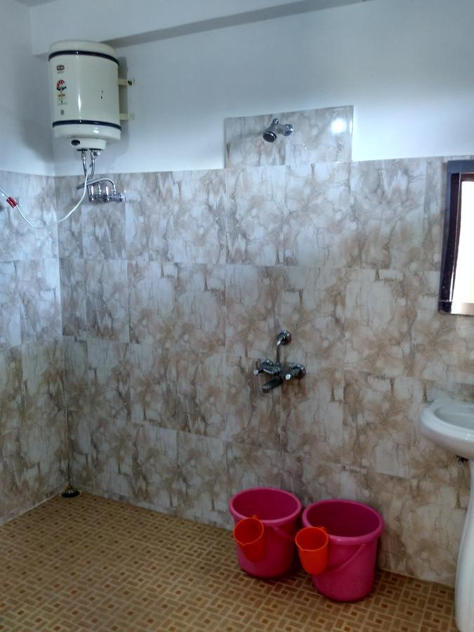 Maa Ananda Mayee Guest House Binsar Buitenkant foto