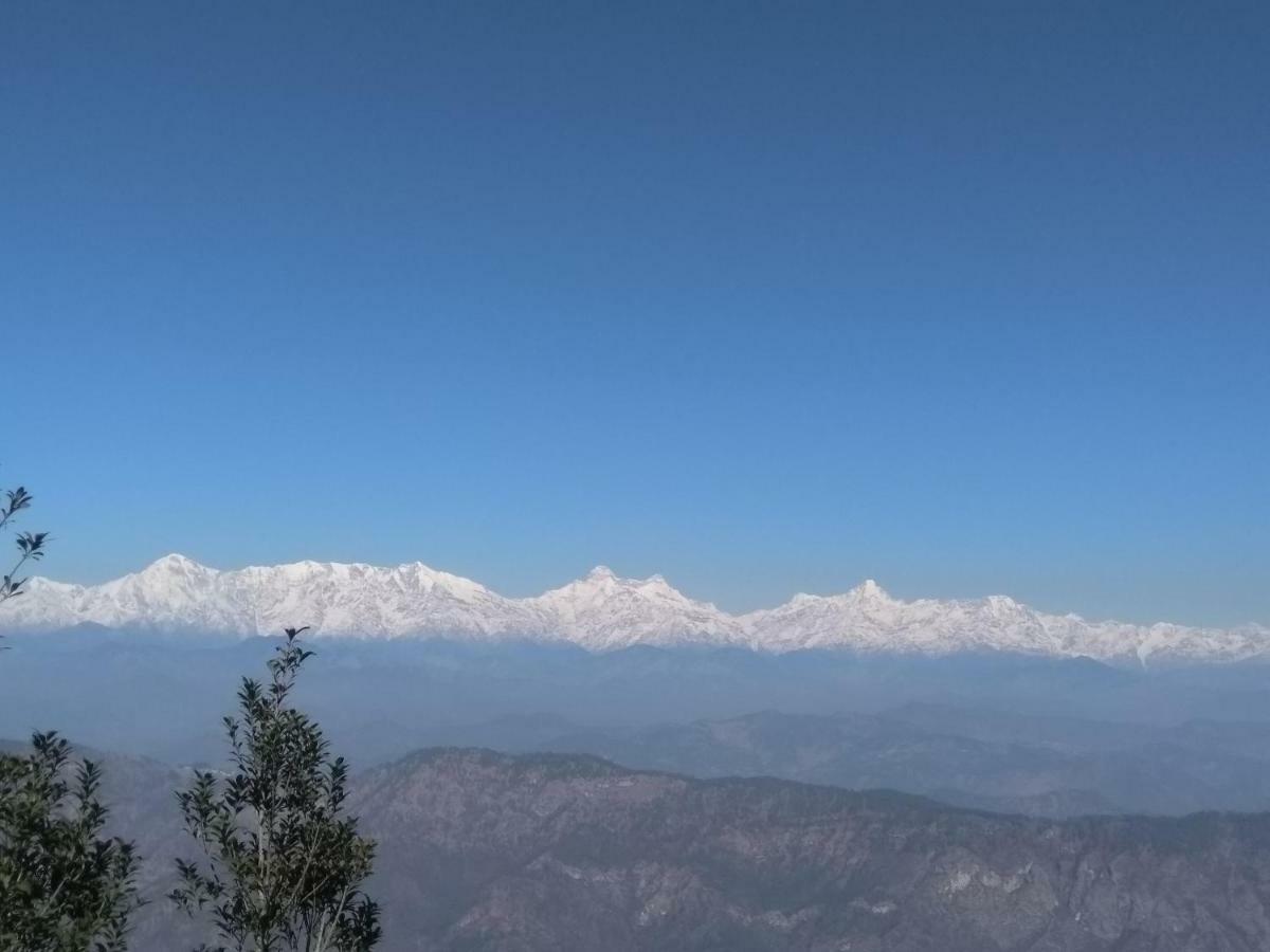 Maa Ananda Mayee Guest House Binsar Buitenkant foto